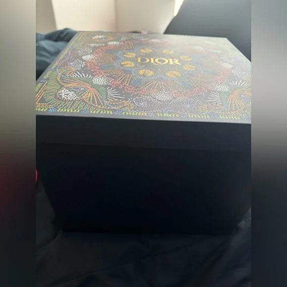 RARE DIOR set of 8 ornaments | holiday | christmas ornaments BNIB - Picture 8 of 9